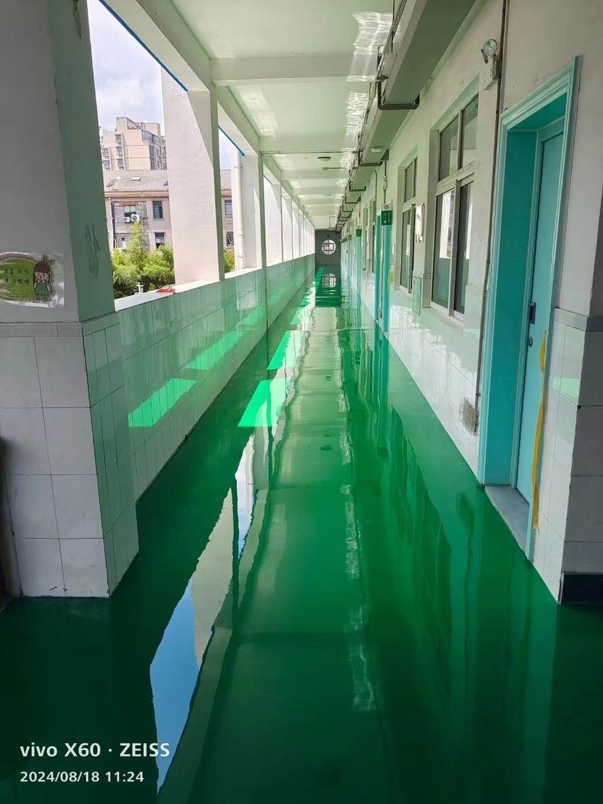 环氧沙浆自流平面漆